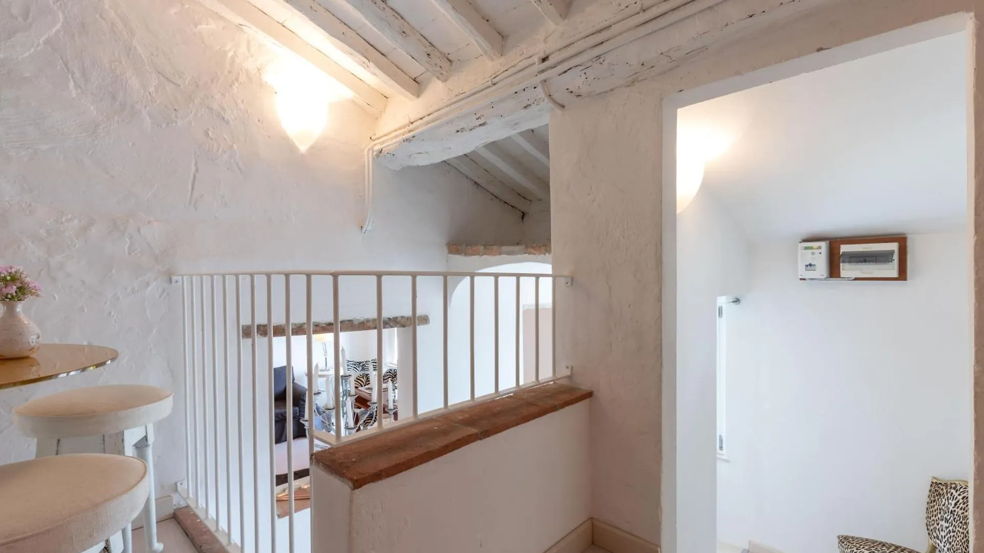 Borgo Serenita 라이아티코 아파트
